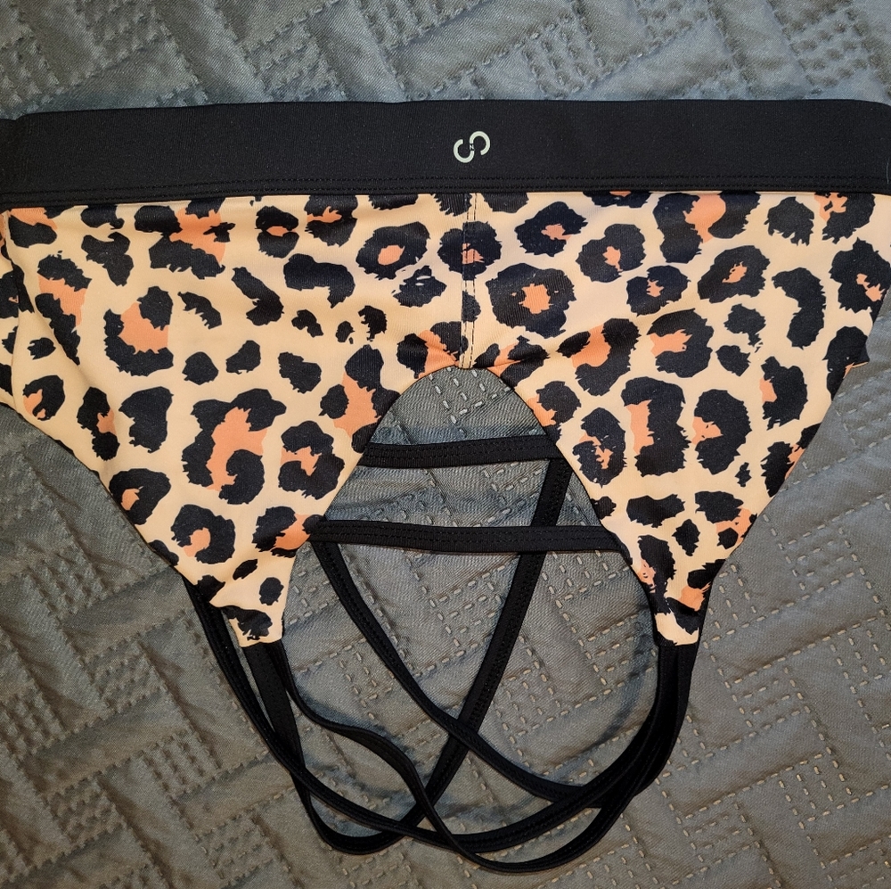 CnC Sports Bra